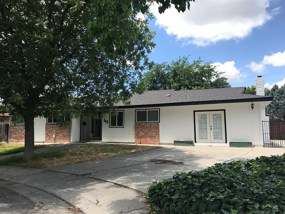 1st image of 147 Stirling Ct