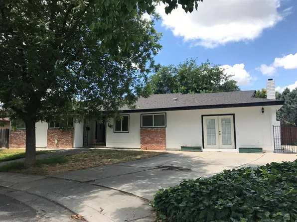 147 Stirling Ct, Stockton, CA 95210