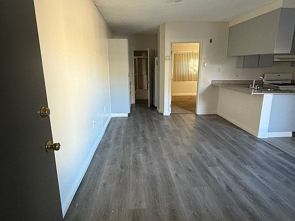3rd image of 7147 Greeley St #202