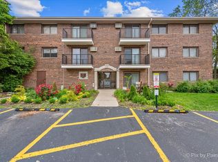 1220 S Lorraine Rd APT 2H, Wheaton, IL 60189
