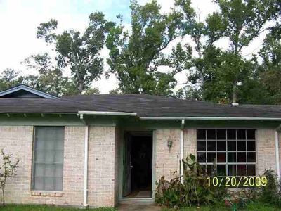 6480 Friartuck Ln, Beaumont, TX, 77707