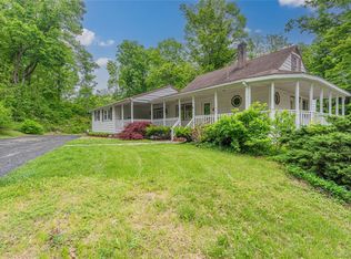 6 Swain Drive, Pleasant Valley, NY 12569