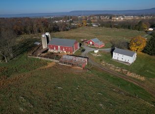 160 Limekiln Rd, Carlisle, PA 17015