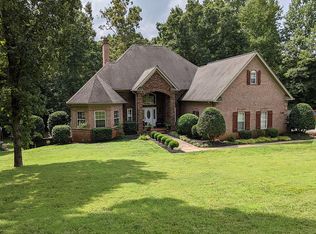 7608 Deer Track Dr, Denver, NC 28037