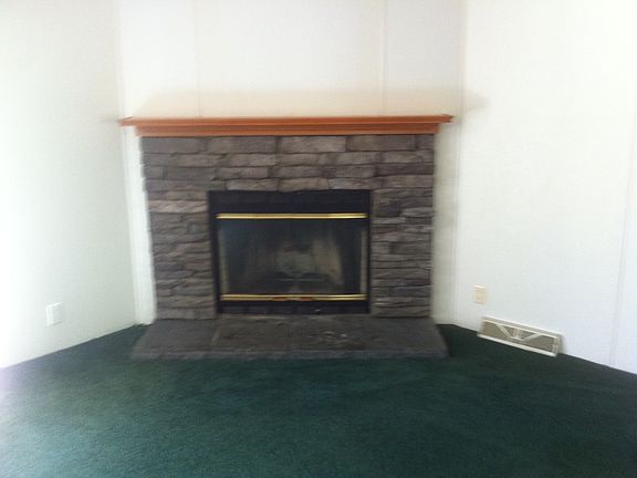 2nd image of 471 S Illinois Ave