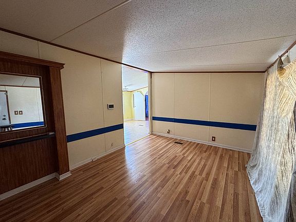 4th image of 685 Old Orangeburg Rd