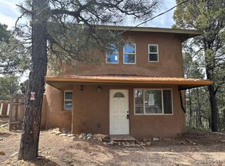 5 Jupiter Ct, Tijeras, NM 87059