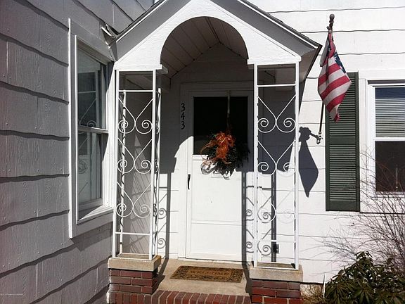 4th image of 343 Kossack St