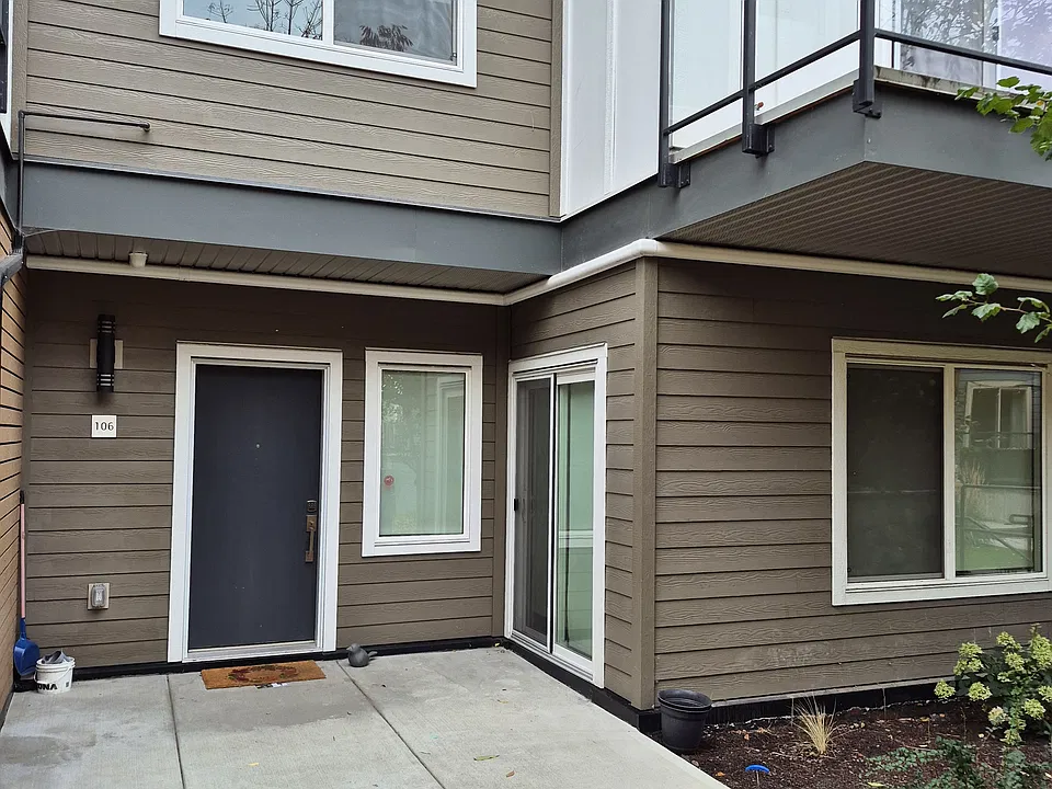 3630 Mission Springs Dr #106