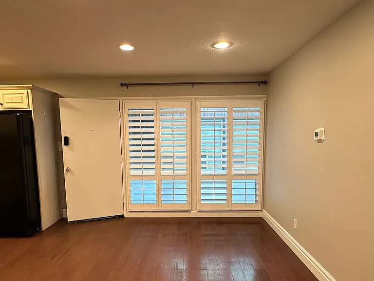 73 N F St #2 — Photo 2