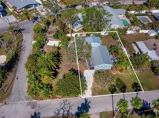 651 Fox St, Longboat Key, FL 34228