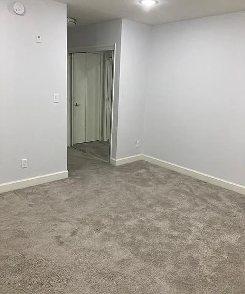 1430 Colby Ave #105 — Photo 12