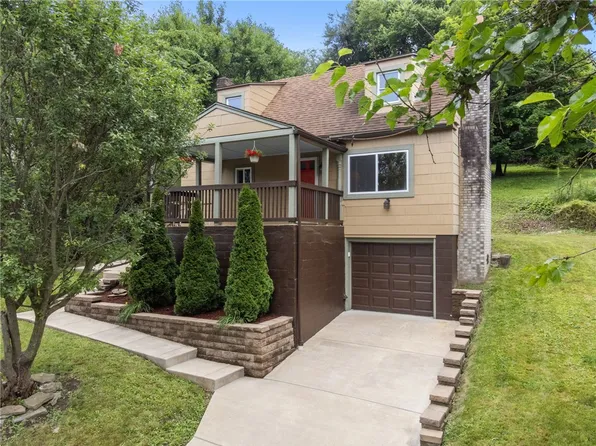 2711 Homestead Duquesne Rd, West Mifflin, PA 15122
