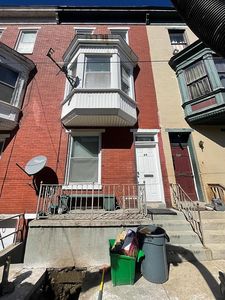 27 W Maple St, York, PA, 17401