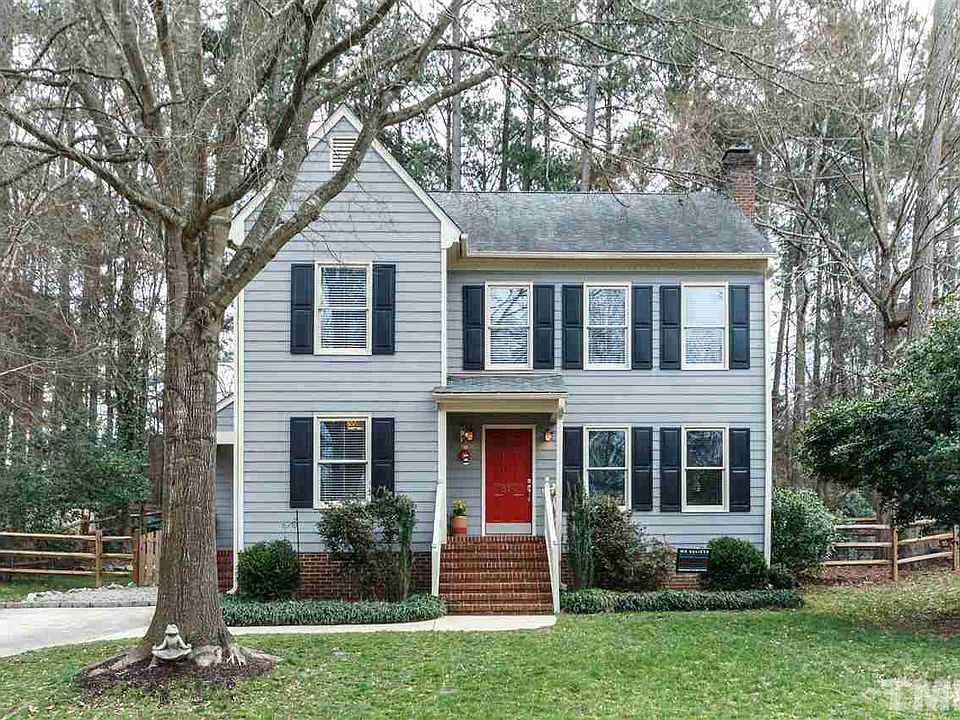 1st image of 519 Tall Oaks Dr