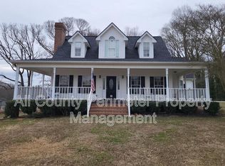 653 Glenn Gee Rd, Pendergrass, GA 30567