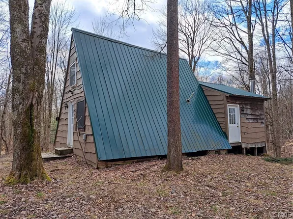 59 N Hillsborough Rd #12, Camden, NY 13316