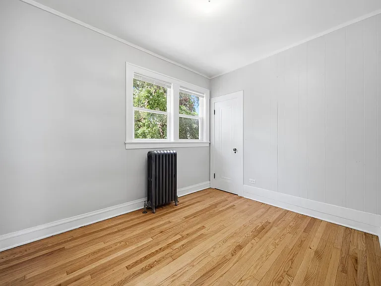 12353 Maple Ave #2 — Photo 17