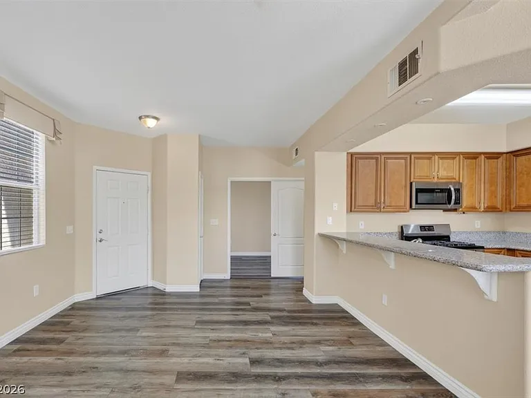 9901 Trailwood Dr #1103 — Photo 4