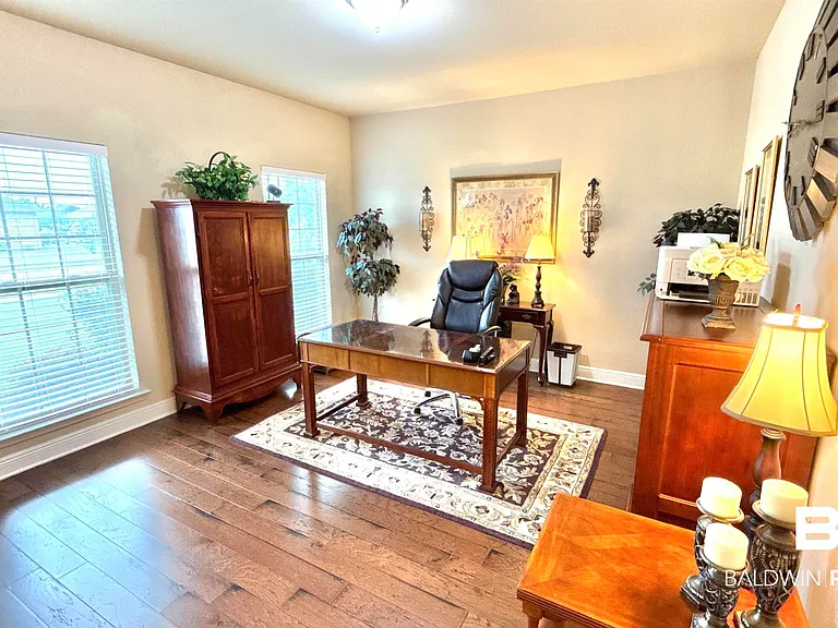 697 Parish Lakes Dr — Photo 4