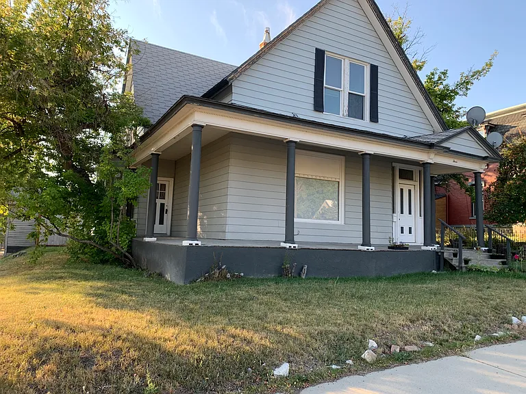 3 S Rodney St — Photo 1