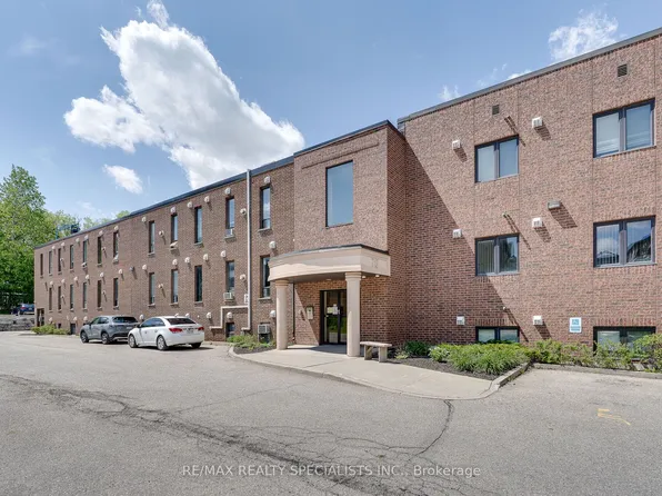 70 1st St #205, Orangeville, ON L9W 2E5