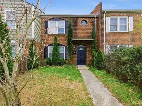 4061 Holly Cove Dr, Chesapeake, VA 23321