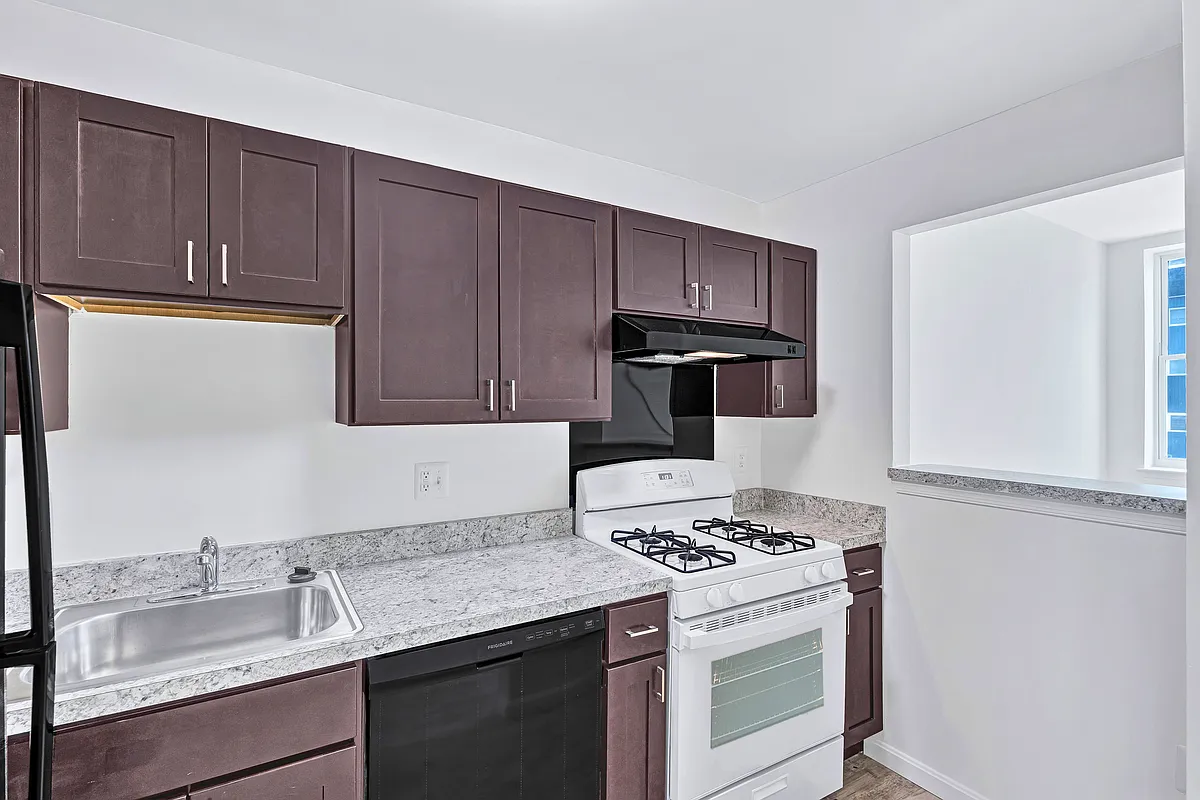 Building Photo - Bon Secours Apartments