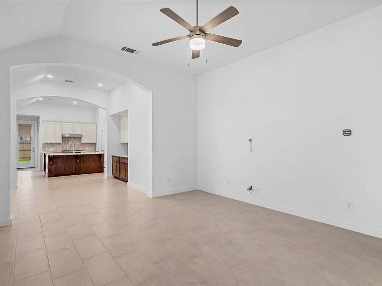 1052 Shoal Creek Trl — Photo 13