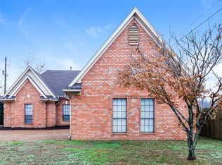 6842 Theda Cv, Millington, TN 38053