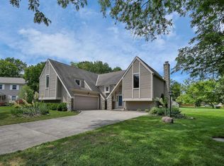 2512 Squirewood Ct, Dublin, OH 43016