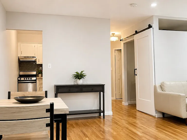 252 W 74th St #6B — Photo 2