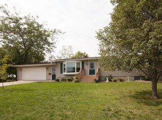 24 Meridian Rd, Mapleton, ND 58059