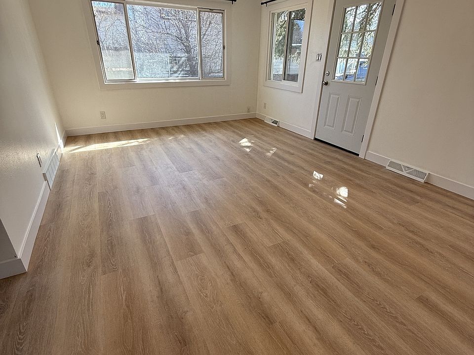 1st image of 4713 Diana Dr