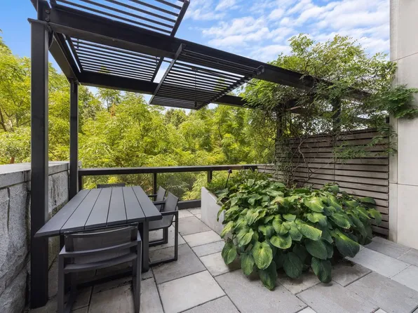 90 Furman Street image 4 of 21