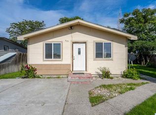 907 S Myrtle Ave, Pasco, WA 99301