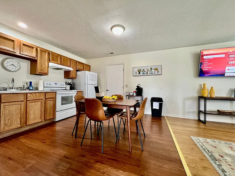 105 Overbrook Dr — Photo 18