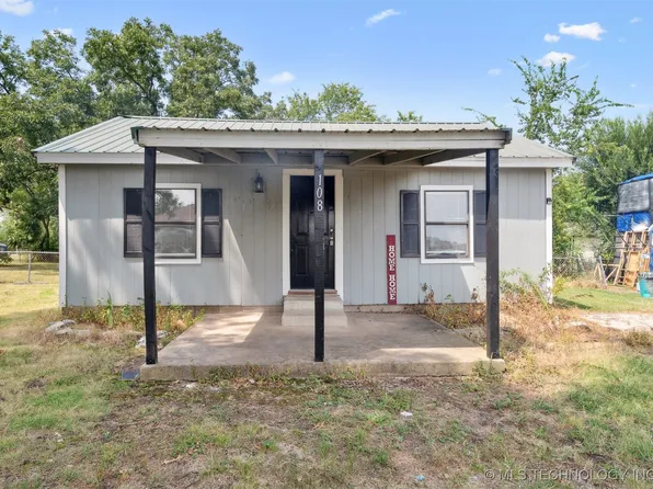 108 N Ora St, Pryor, OK 74361