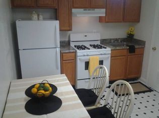 850 Peach Orchard Ln, Dundalk, MD 21222