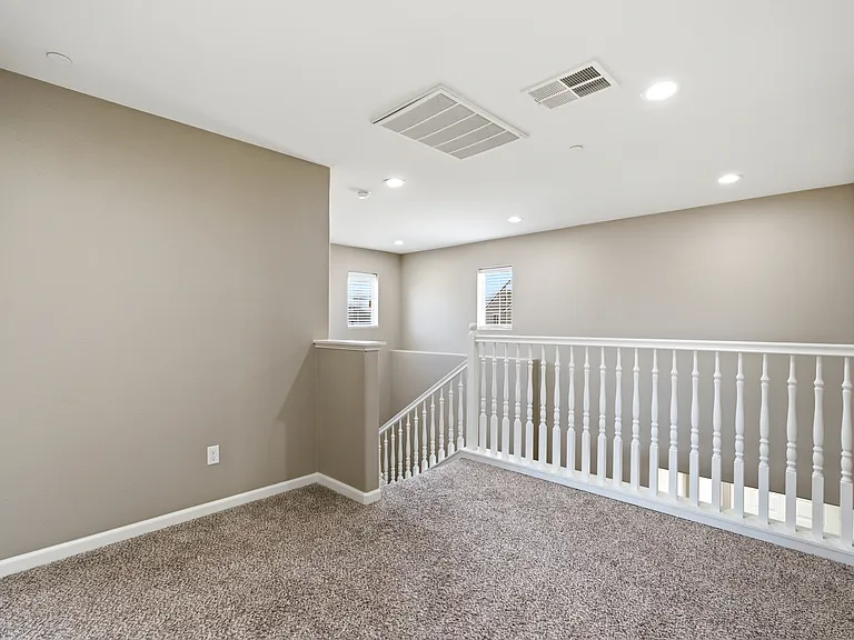 3569 Flint Ave — Photo 25