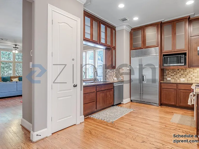 1216 Rosedale St — Photo 10