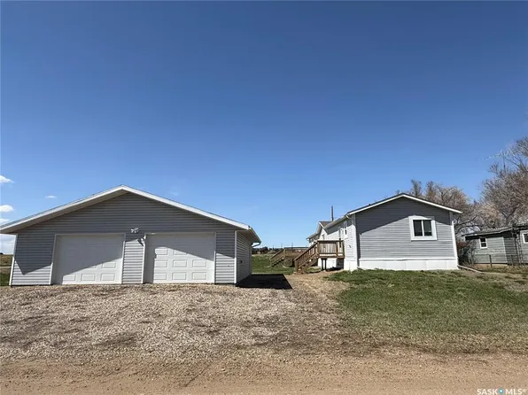 40-44 1st AVENUE N, Marengo, SK S0L 2K0