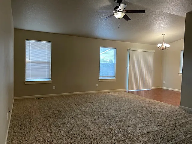 1836 Ash Creek Dr E — Photo 3