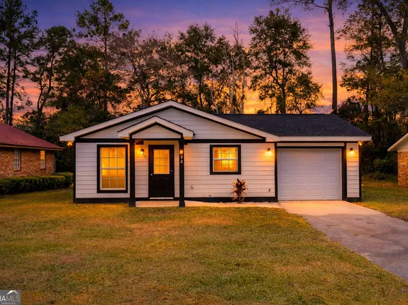108 Crimson Cir, Thomasville, GA 31792