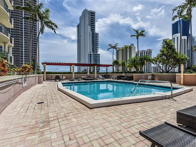 17555 E Atlantic Blvd #603 — Photo 45