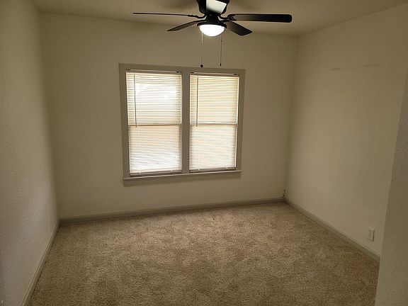 5th image of 118 N Hardeman St