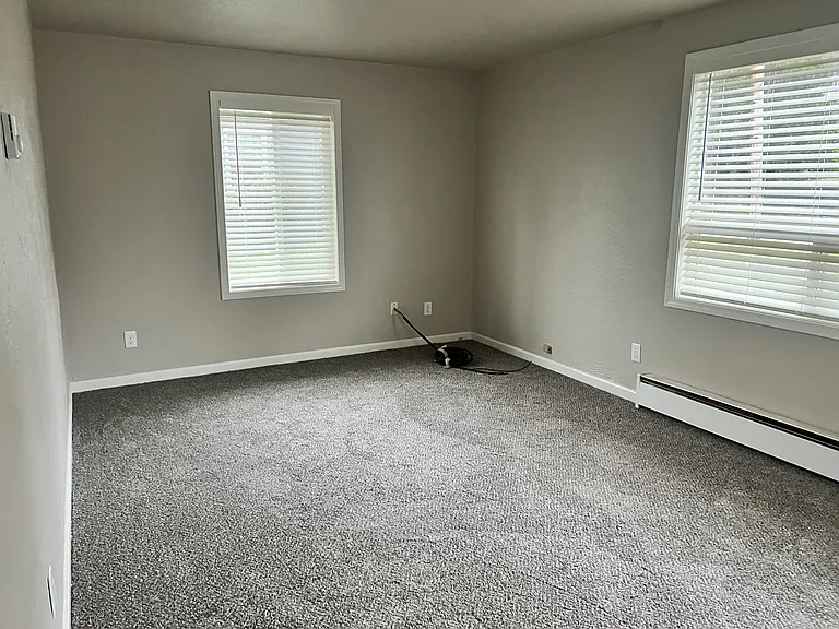 830 Oak Ter #830 — Photo 3