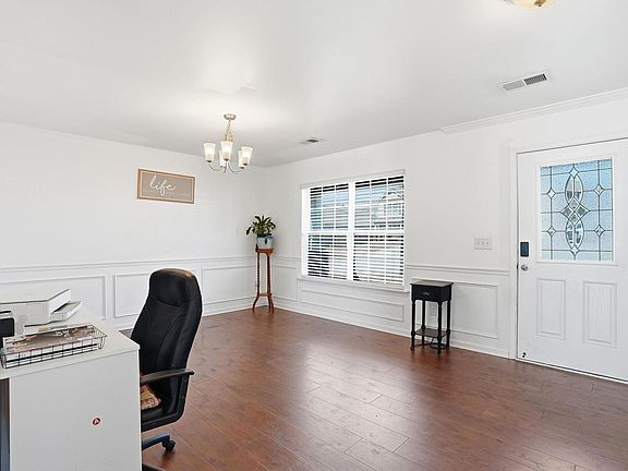 2nd image of 324 Millridge Rd