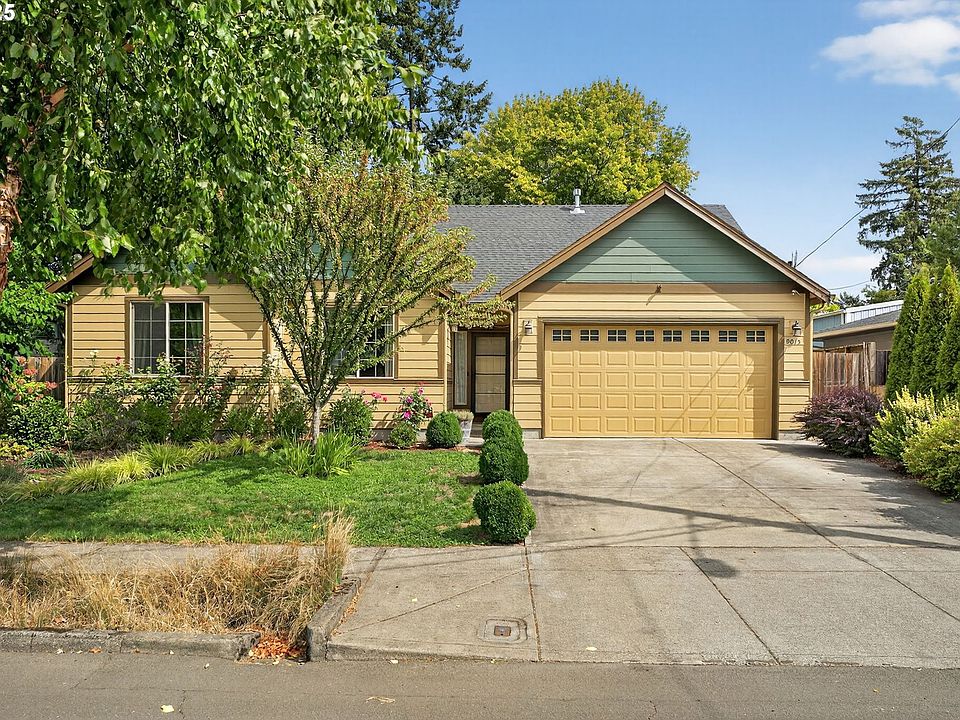 1st image of 9015 SE Regents Dr