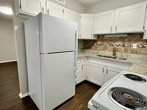 5th image of 2104 Vernon Ct #5ddae26b3